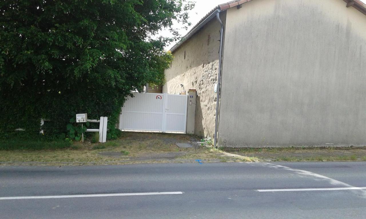 Bed and Breakfast Les Croisettes Le Pin  Exterior foto